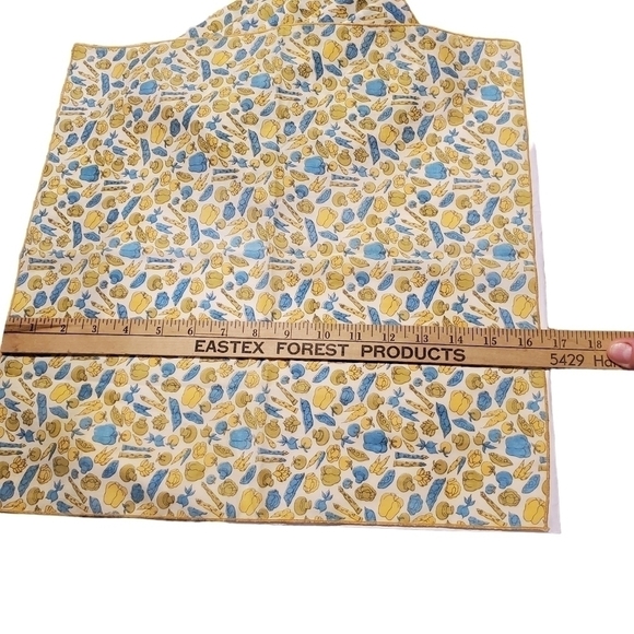 Vtg set of 6 MCM Mushroom vegetables table linens Napkins - Picture 4 of 8